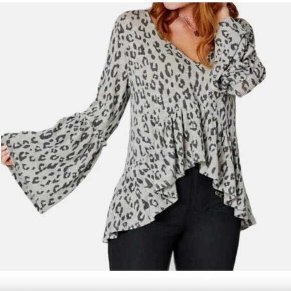 ALTAR'D STATE BRAELYN OVERSIZED HIGH LOW GREY LEOPARD SWEATER SIZE SMALL - Picture 11 of 11